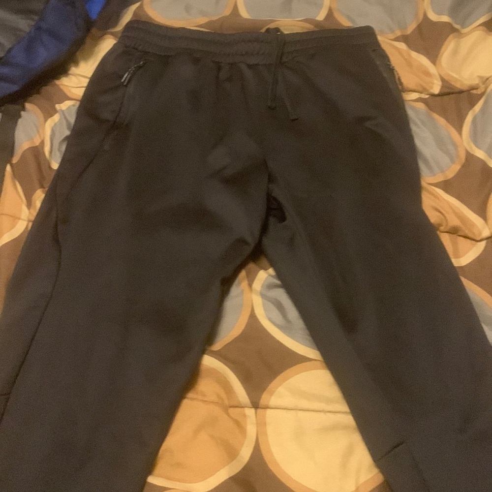 Black joggers